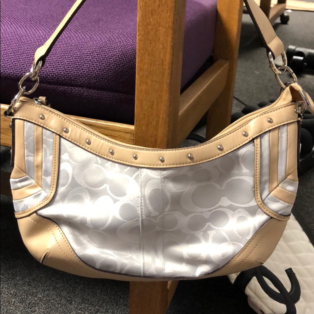 Coach cream/tan purse